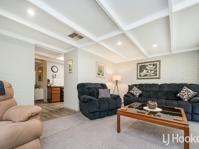 20 Currawong Way, Thornlie WA 6108