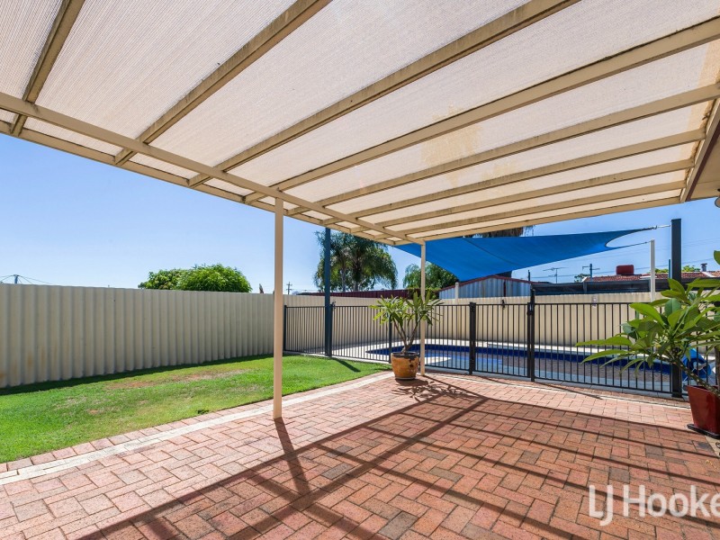20 Currawong Way, Thornlie WA 6108