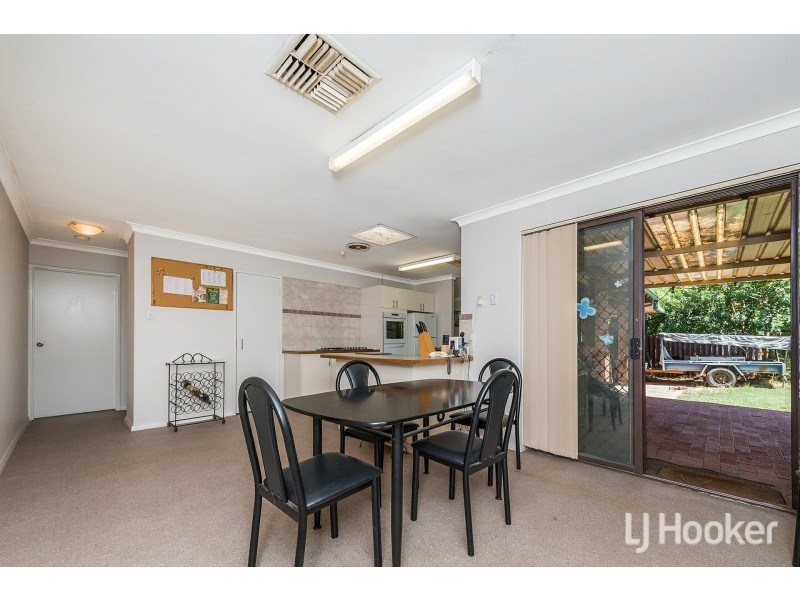 7 Exon Court, Camillo WA 6111