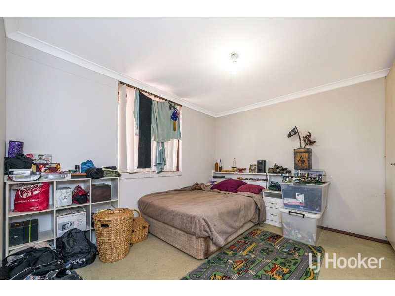 7 Exon Court, Camillo WA 6111