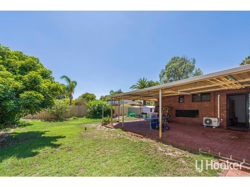 7 Exon Court, Camillo WA 6111