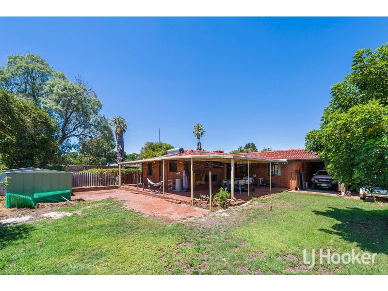 7 Exon Court, Camillo WA 6111