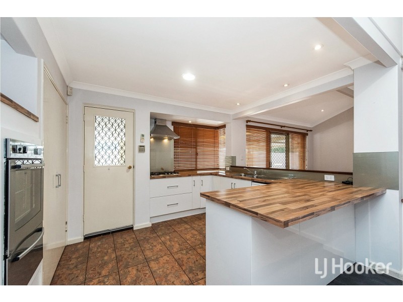 3 Rossell Place, Atwell WA 6164