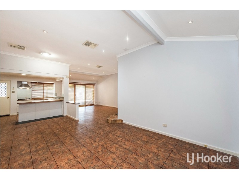 3 Rossell Place, Atwell WA 6164