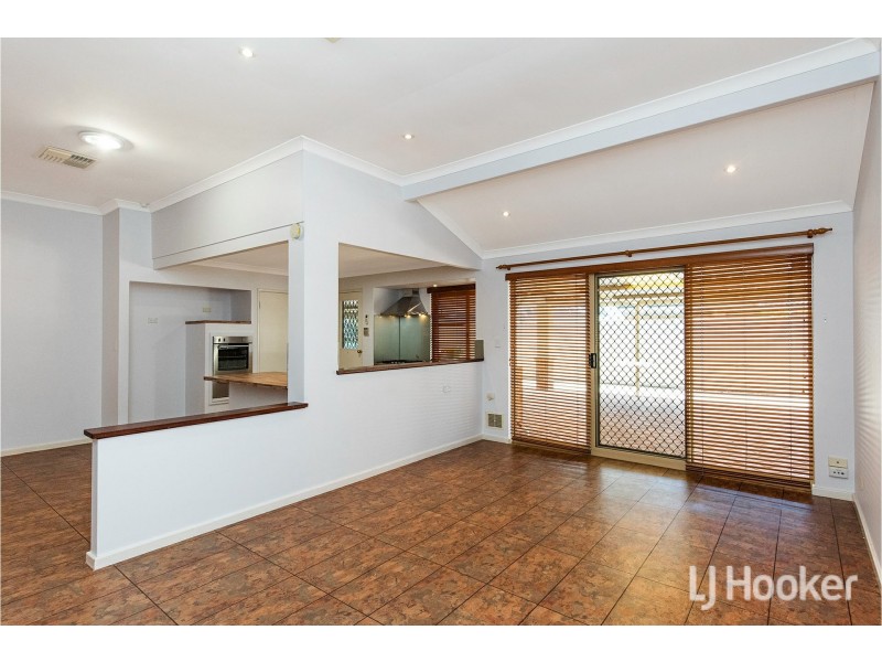 3 Rossell Place, Atwell WA 6164