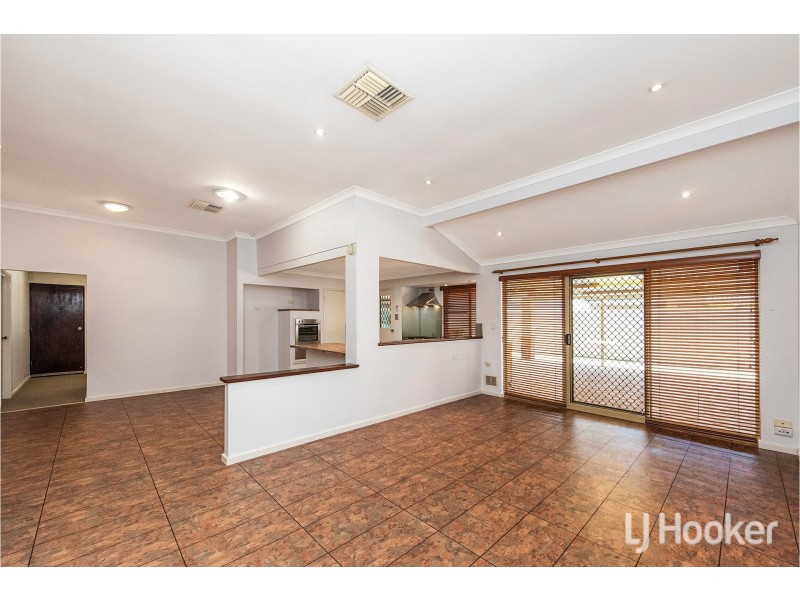 3 Rossell Place, Atwell WA 6164