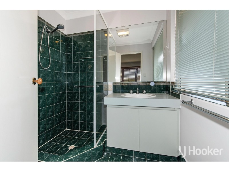 3 Rossell Place, Atwell WA 6164