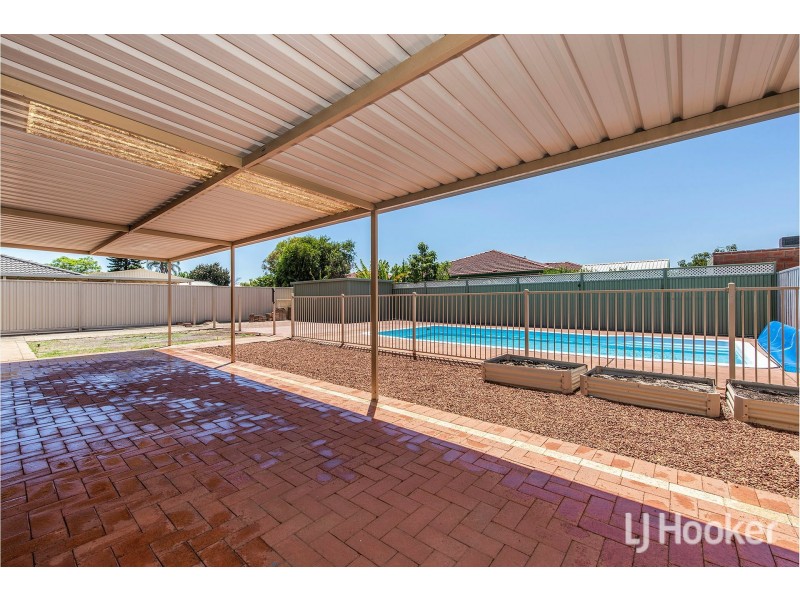 3 Rossell Place, Atwell WA 6164