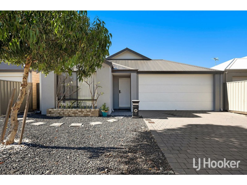 12 Paignton Avenue, Wellard WA 6170