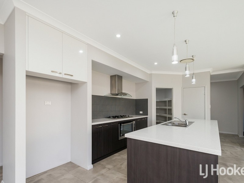 35 Hillsborough Avenue, Baldivis WA 6171