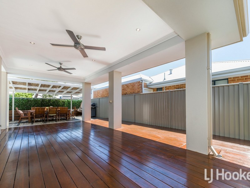 37 Drysdale Gardens, Wandi WA 6167