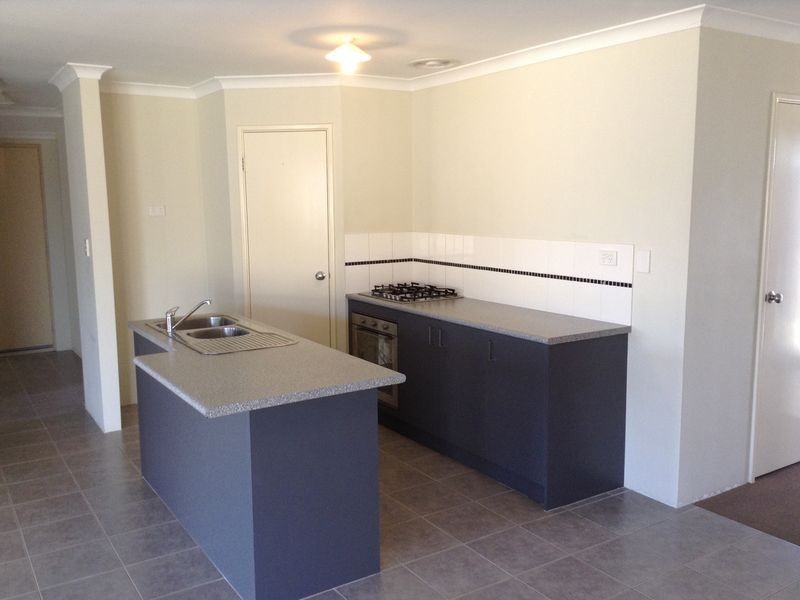 17 O’Conner Loop, Canning Vale WA 6155