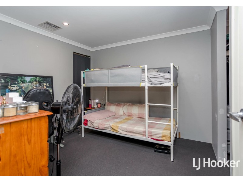 35 Fringed Way, Piara Waters WA 6112