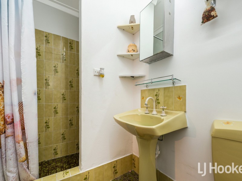 19 Merino Court, Thornlie WA 6108