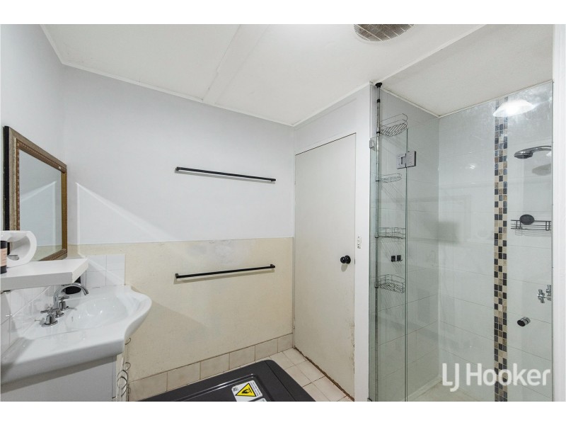 11 Ironcap Place, Armadale WA 6112