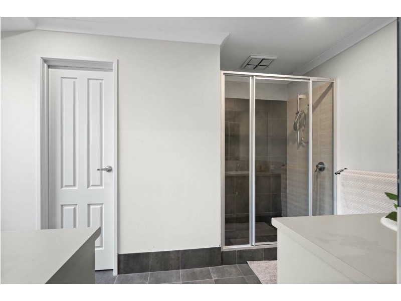 54 Gallon Way, Byford WA 6122