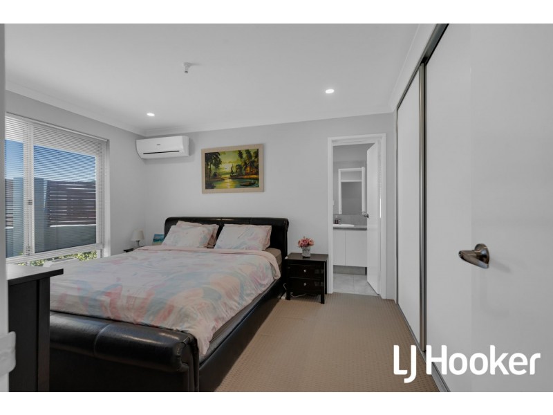 72 Dotterel Way, East Cannington WA 6107