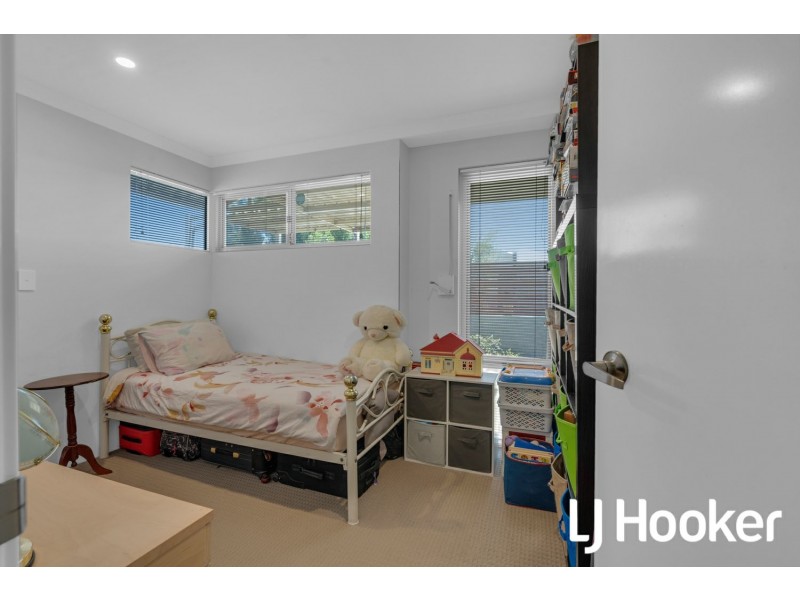 72 Dotterel Way, East Cannington WA 6107