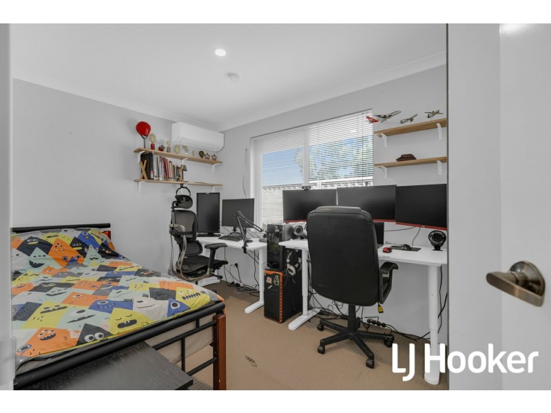72 Dotterel Way, East Cannington WA 6107