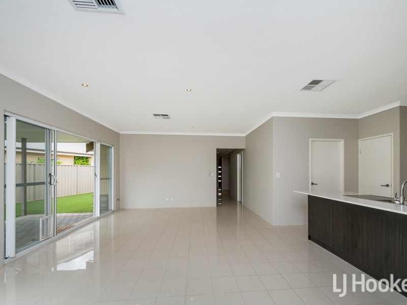 19 Banjong Street, Martin WA 6110