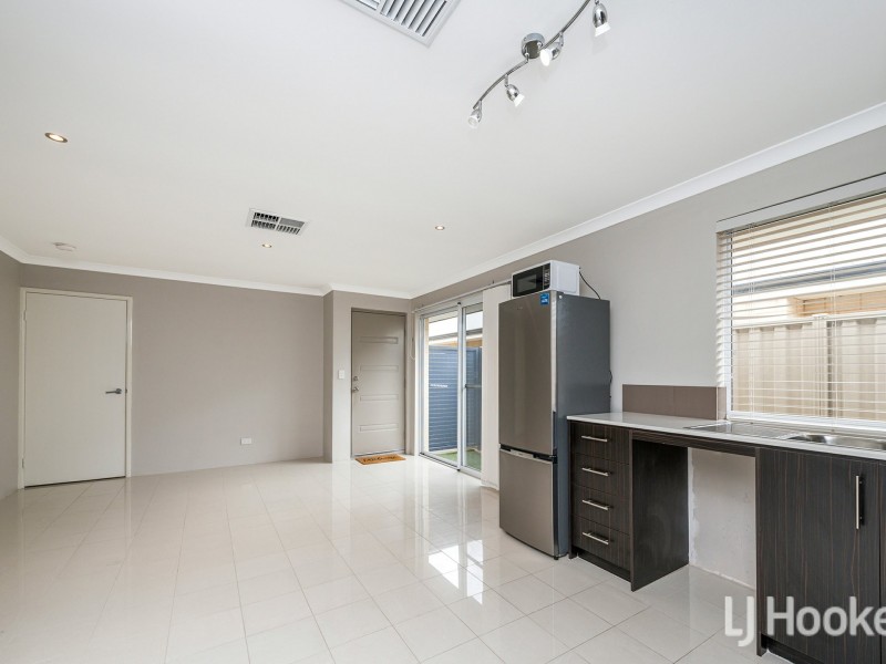 19 Banjong Street, Martin WA 6110