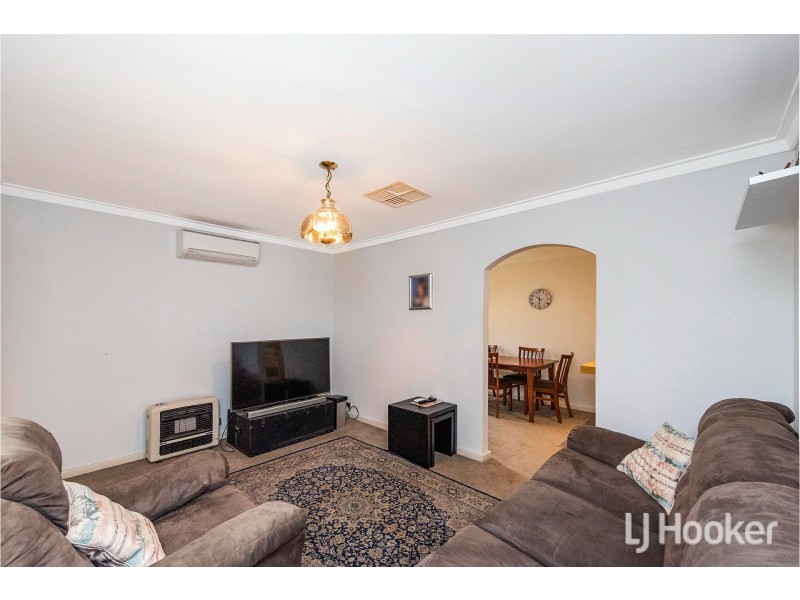 10/99 Seventh Road, Armadale WA 6112