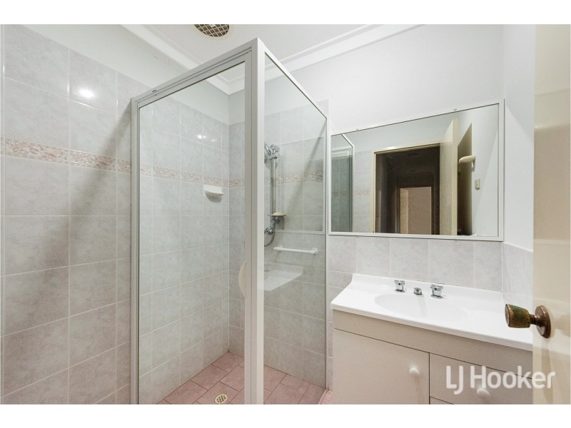 10/99 Seventh Road, Armadale WA 6112