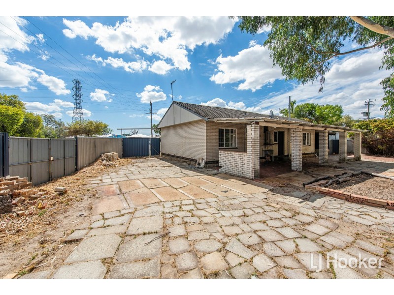 9 Kinlock Avenue, Ferndale WA 6148