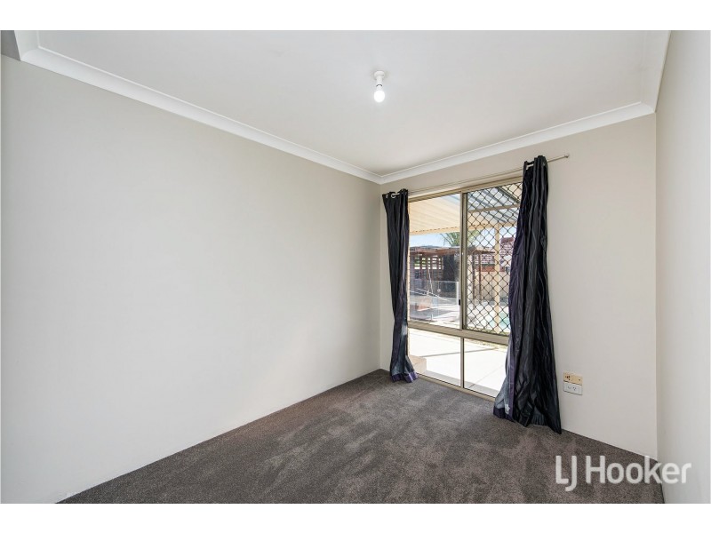 26 Bullfinch Street, Huntingdale WA 6110