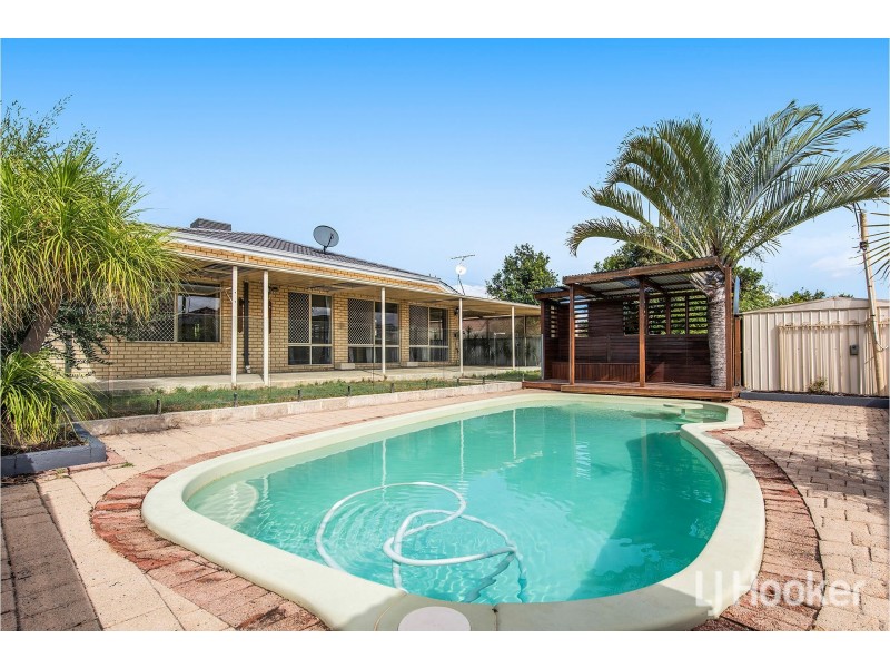 26 Bullfinch Street, Huntingdale WA 6110