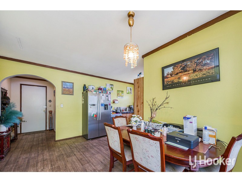 24 Biddenden Street, Thornlie WA 6108