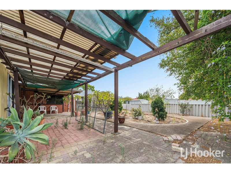 83 Thornlie Avenue, Thornlie WA 6108