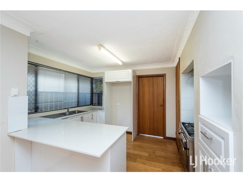 11 Verna Street, Gosnells WA 6110