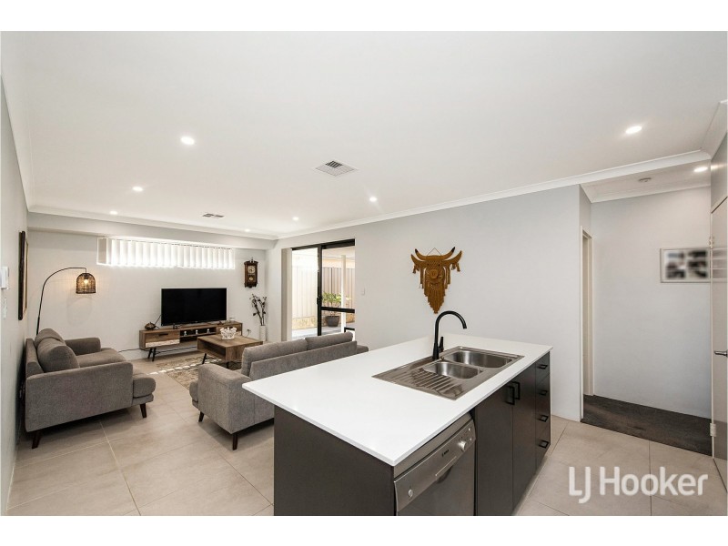 80 Dundatha Drive, Byford WA 6122