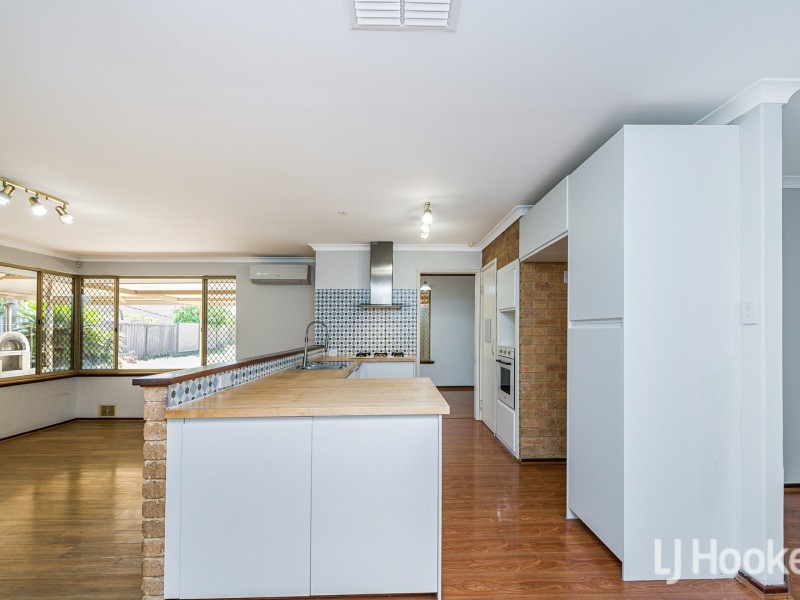 25 Challenger Drive, Thornlie WA 6108