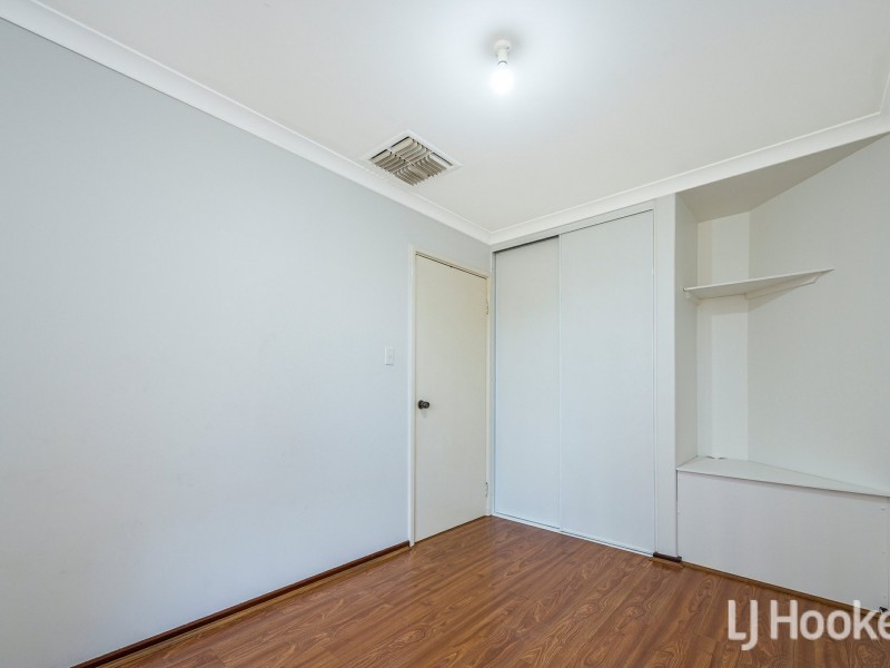 25 Challenger Drive, Thornlie WA 6108