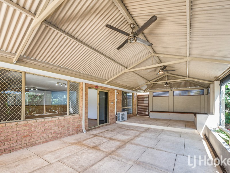 25 Challenger Drive, Thornlie WA 6108