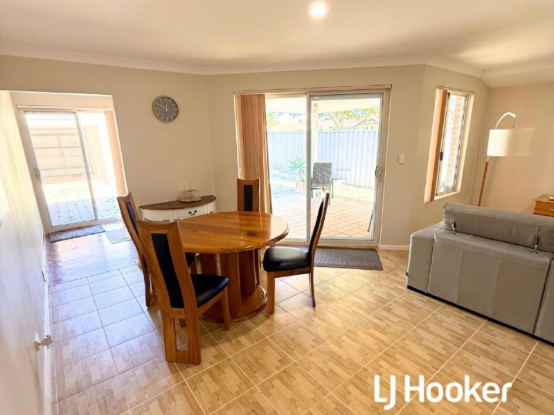 2 Laredo Bend, Port Kennedy WA 6172