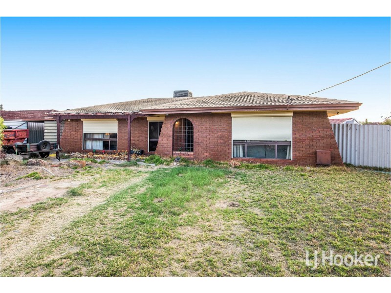 55 Astinal Drive, Gosnells WA 6110