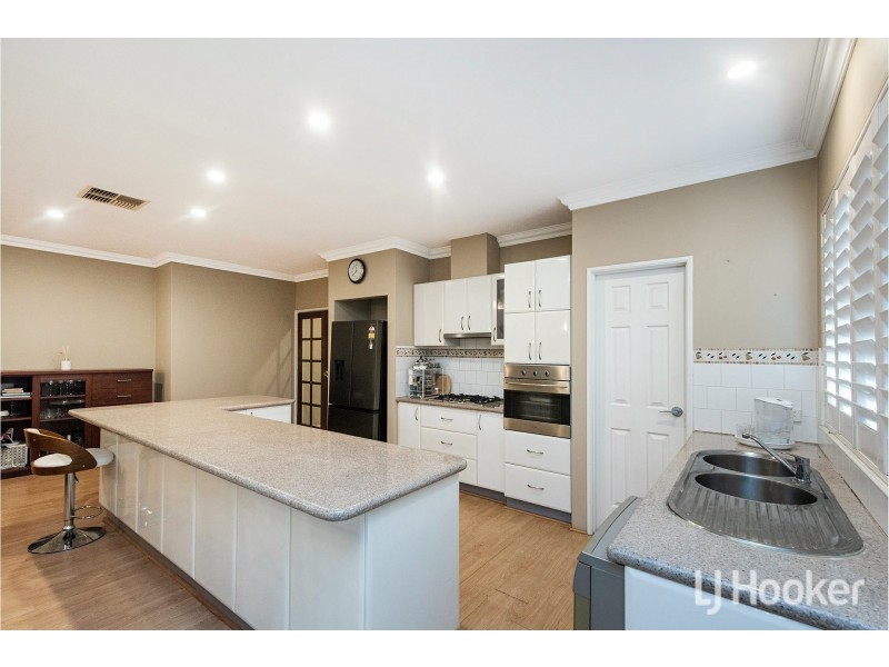 76 Goodwood Way, Canning Vale WA 6155