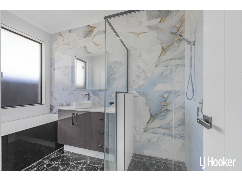 64 Byfield Road, Southern River WA 6110