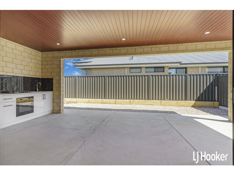 64 Byfield Road, Southern River WA 6110