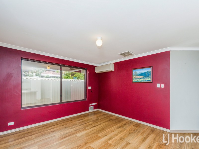 21 Reveley Close, Seville Grove WA 6112