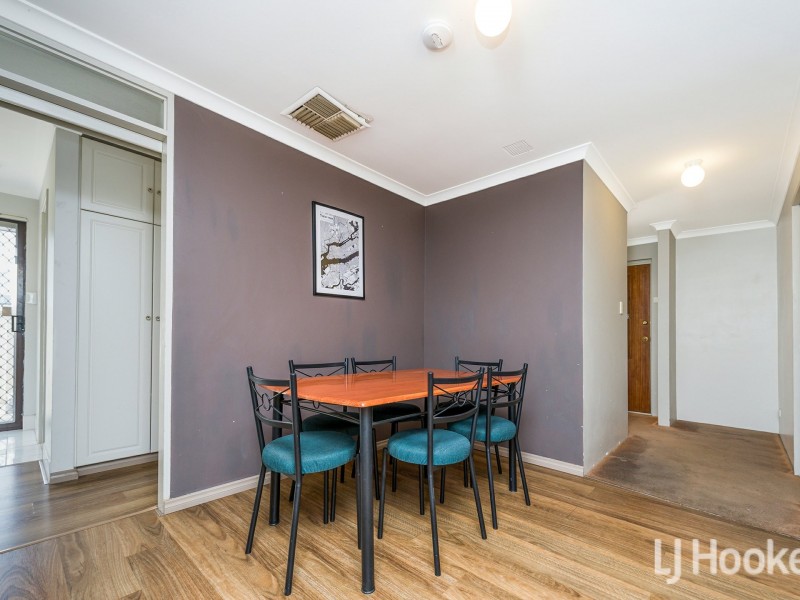 21 Reveley Close, Seville Grove WA 6112