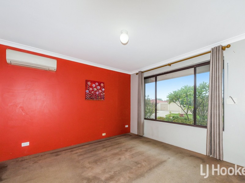 21 Reveley Close, Seville Grove WA 6112