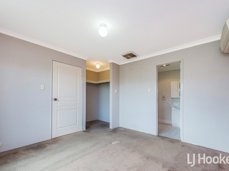 21 Reveley Close, Seville Grove WA 6112