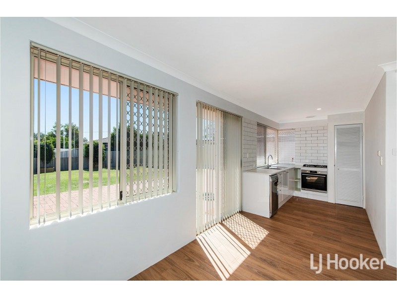 18 Phoenix Drive, Kenwick WA 6107