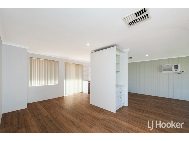 18 Phoenix Drive, Kenwick WA 6107