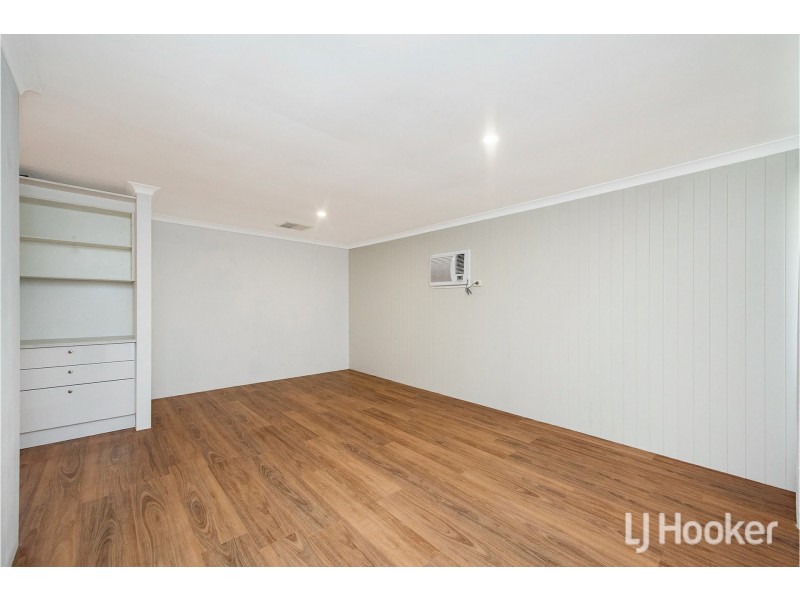 18 Phoenix Drive, Kenwick WA 6107