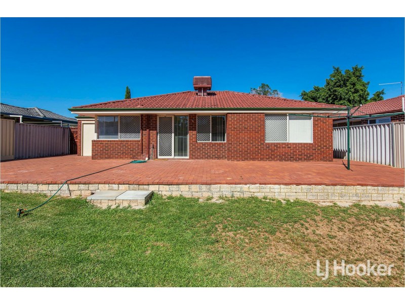 18 Phoenix Drive, Kenwick WA 6107